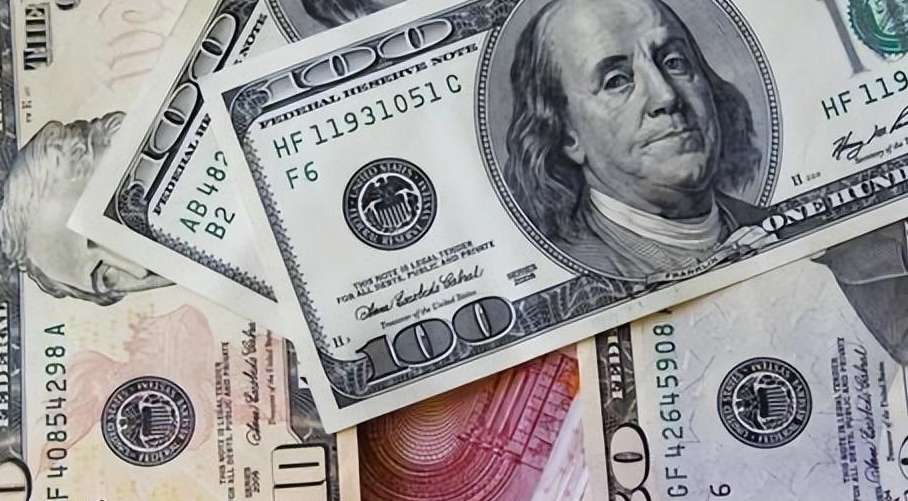 Michigan Consumers Expect 3.5% Long-Term Inflation